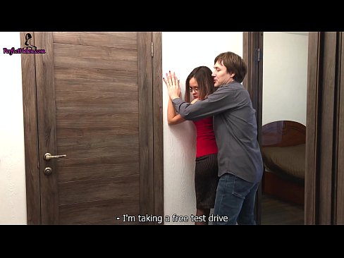 ❤️ Sexy Realtor e Itšohlometsa Pussy ea Hae le Li-Fucks Ha A ntse A Rekisa Afolete ea Hae - Krempai Porno  ️❤